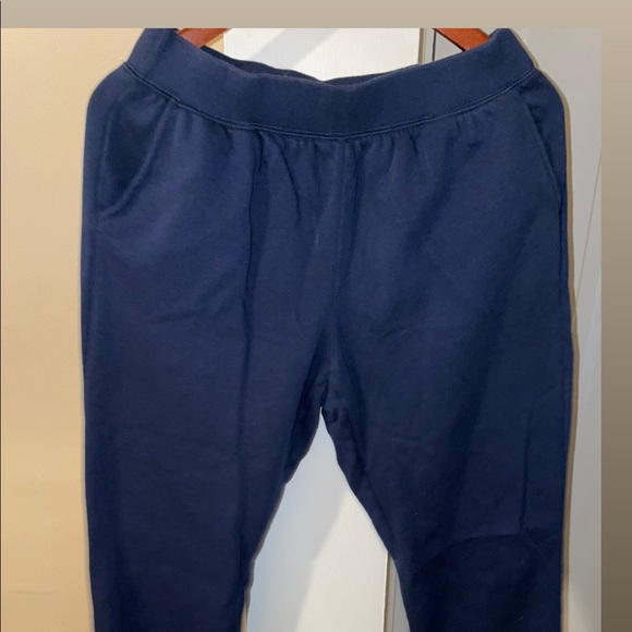 Clothes - Picture 9 of 15